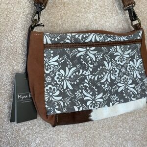 NWT Myra Bag Crossbody Purse Brown Boho Western‎ Canvas Leather Floral Cow
